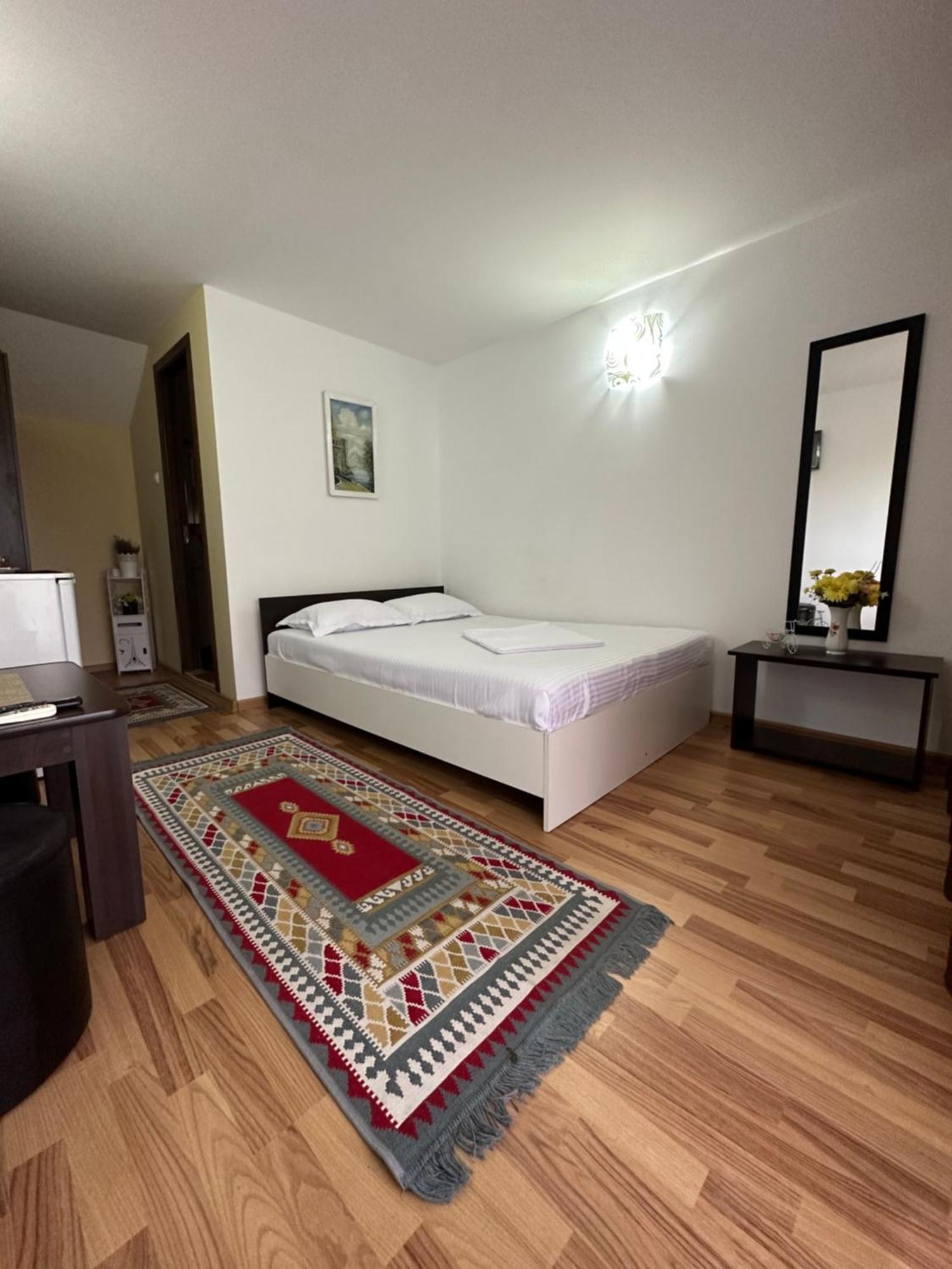 Casa Cu Flori Corbu Hotel Corbu  Ngoại thất bức ảnh